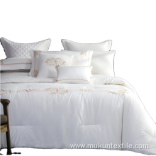 wholesale polyester fabric bedding comforter sets